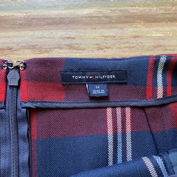 Tommy Hilfiger Windowpane Plaid Mini Skirt Navy & Red - Picture 2 of 5